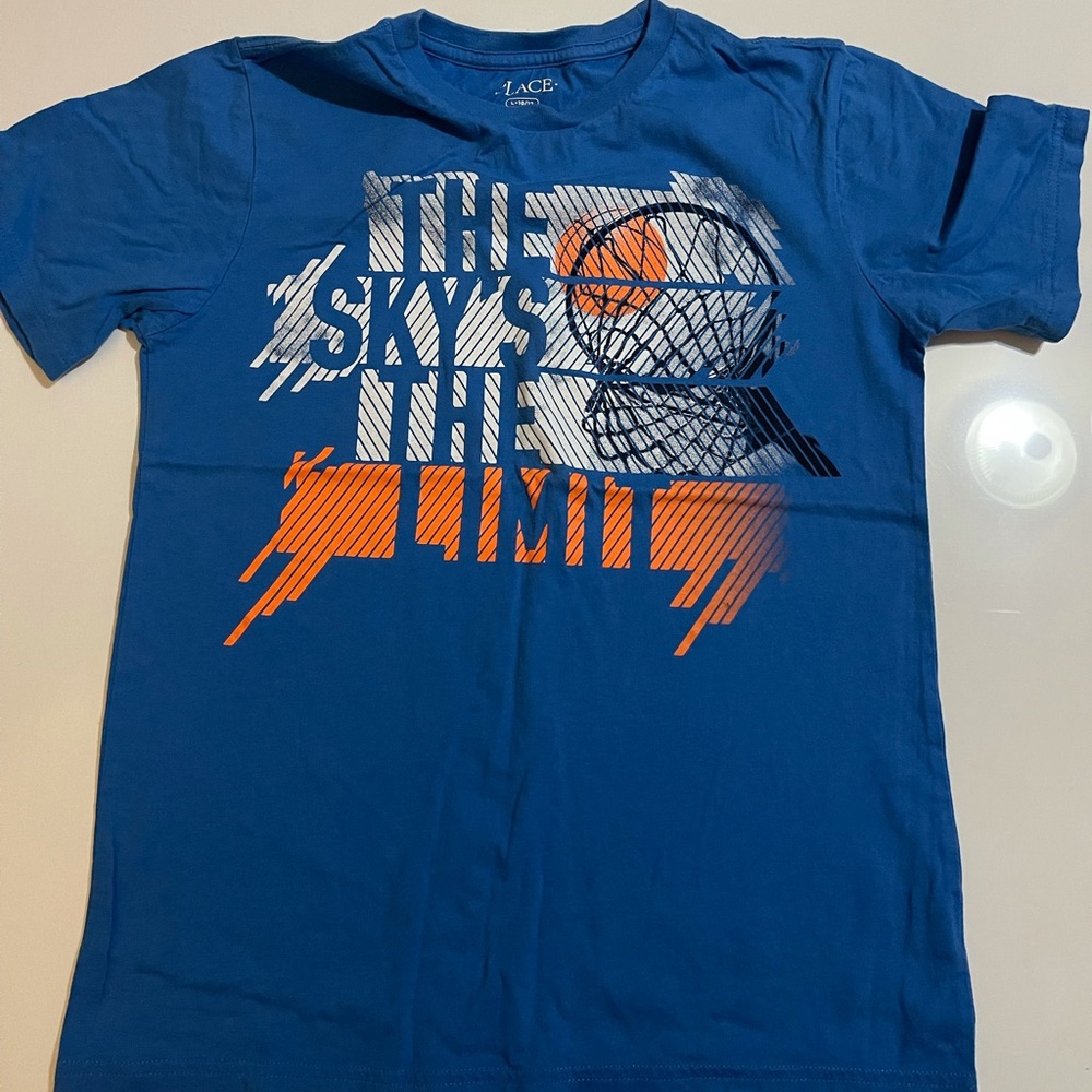 Children’s place tee